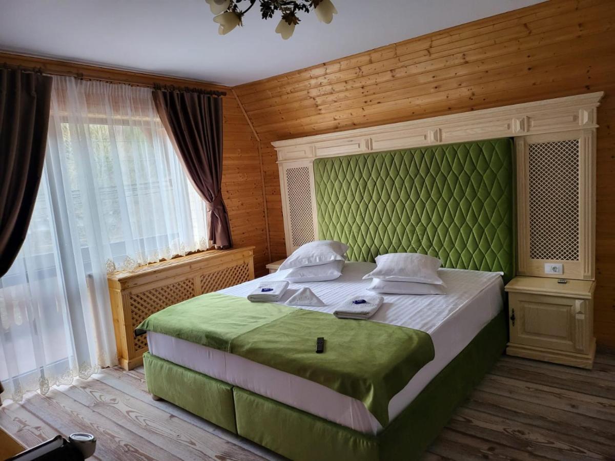 Casa Baciu Hotell Fundu Moldovei Eksteriør bilde